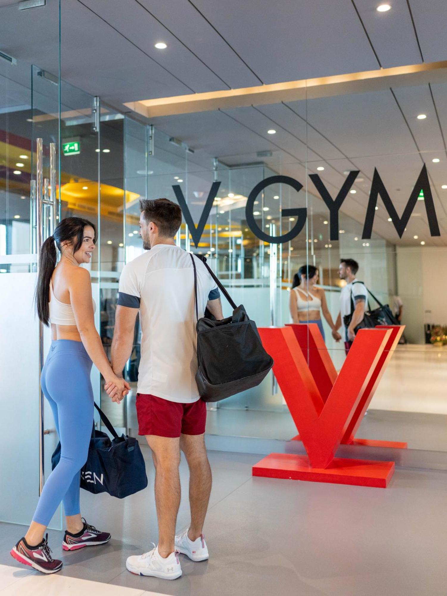 V Hotel Dubai, Curio Collection By Hilton Екстер'єр фото V-Gym
